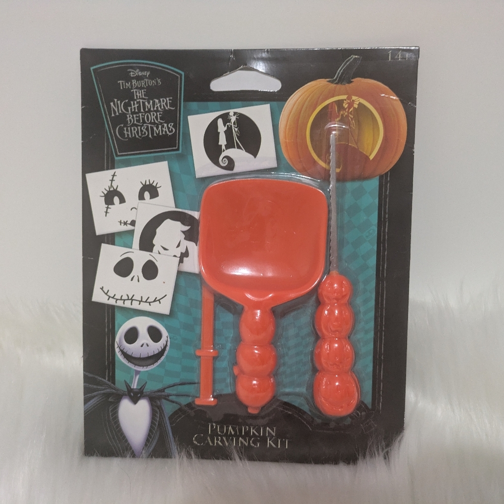 Disney Nightmare Before Christmas Pumpkin Carving Set New!